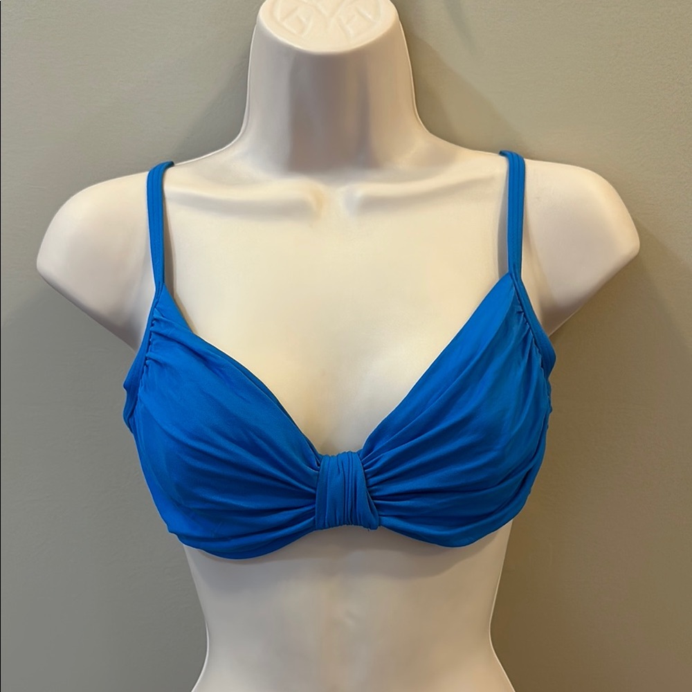 La Blanca Blue Bikini Top size 8